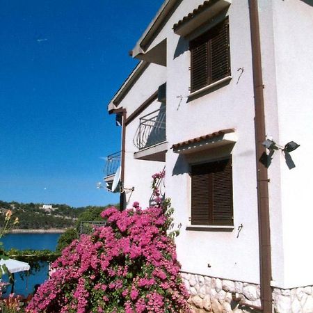 Apartman Marija II Omisalj ภายนอก รูปภาพ