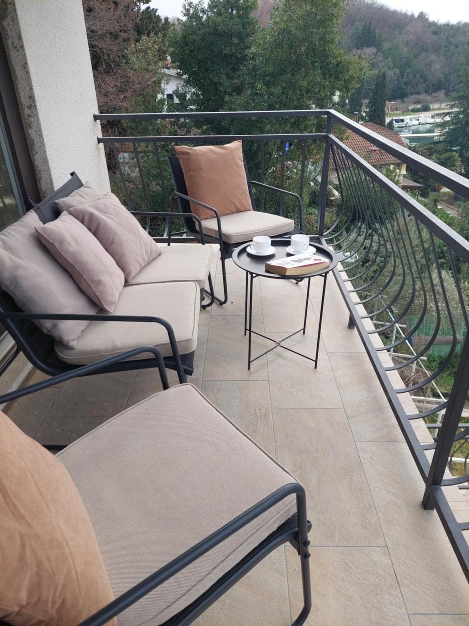 Apartman Marija II Omisalj ภายนอก รูปภาพ